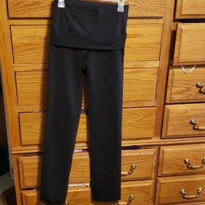 Lululemon yoga pants